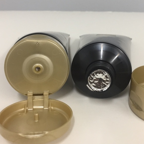 {Avon} 2/$18 Little Black Dress Shower Gel - Picture 3 of 3